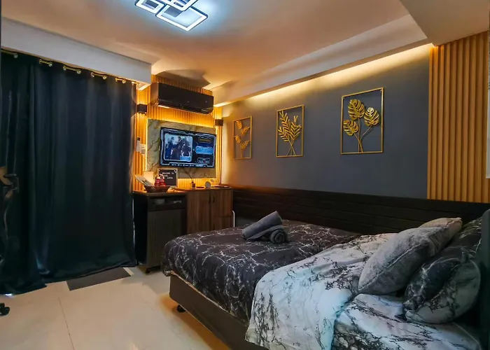 Apartment Cityscape Smart With 200mbps Wifi, Pool Access And Ps4 Near It Park *