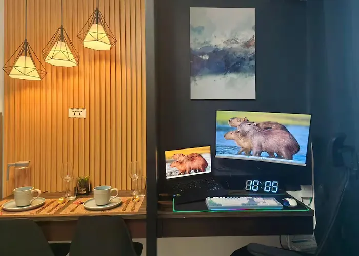 Cityscape Smart With 200mbps Wifi, Pool Access And Ps4 Near It Park Mandaue City