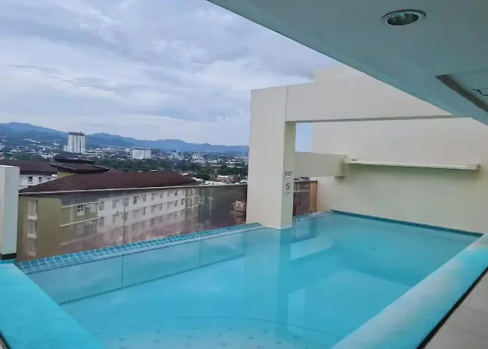 Cityscape Smart With 200mbps Wifi, Pool Access And Ps4 Near It Park