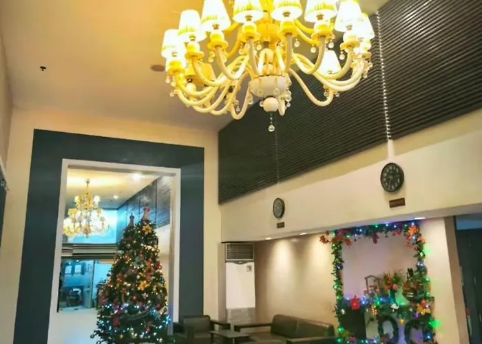 Cityscape Smart With 200mbps Wifi, Pool Access And Ps4 Near It Park Apartment Mandaue City